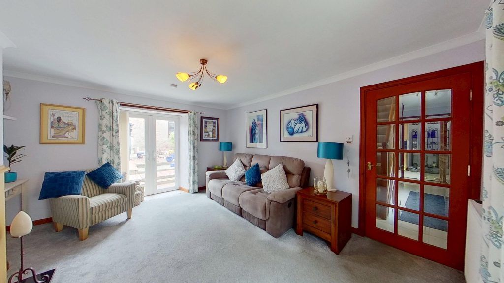 Property photo 3 of 26