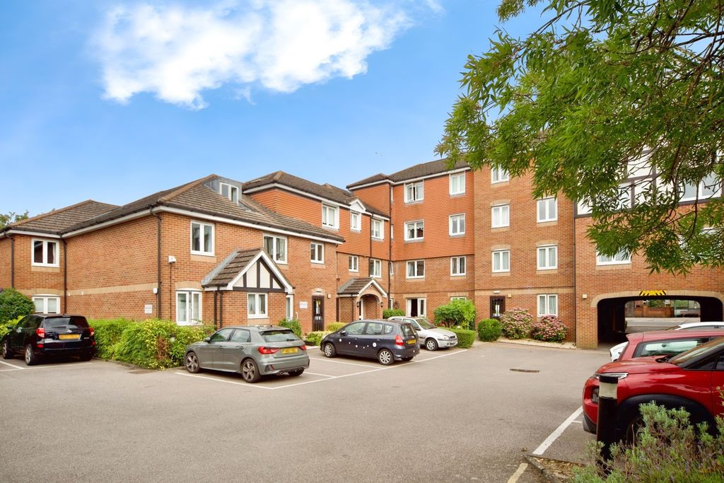 Property photo 1 of 17 Photo