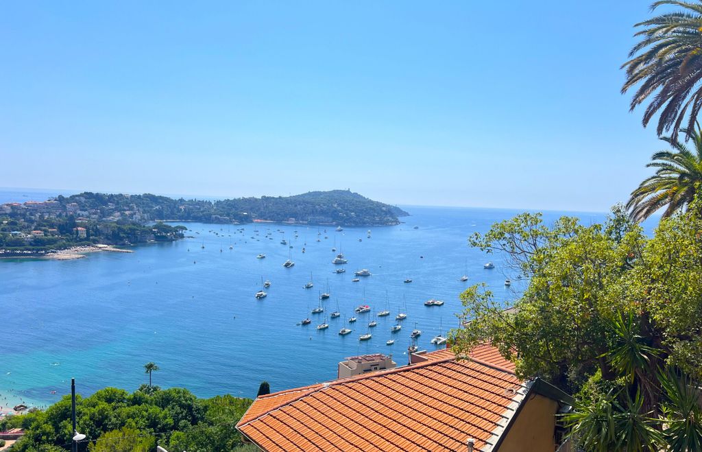 Property photo 2 of 26