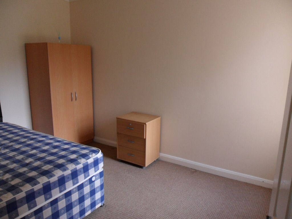 Property photo 2 of 4