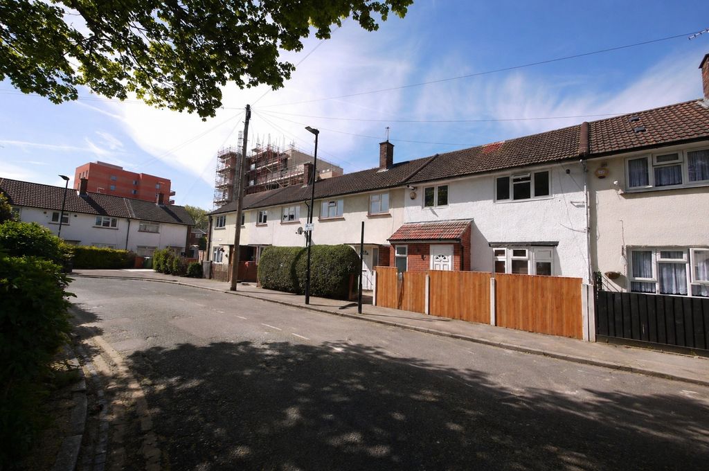 Property photo 1 of 20 2231431