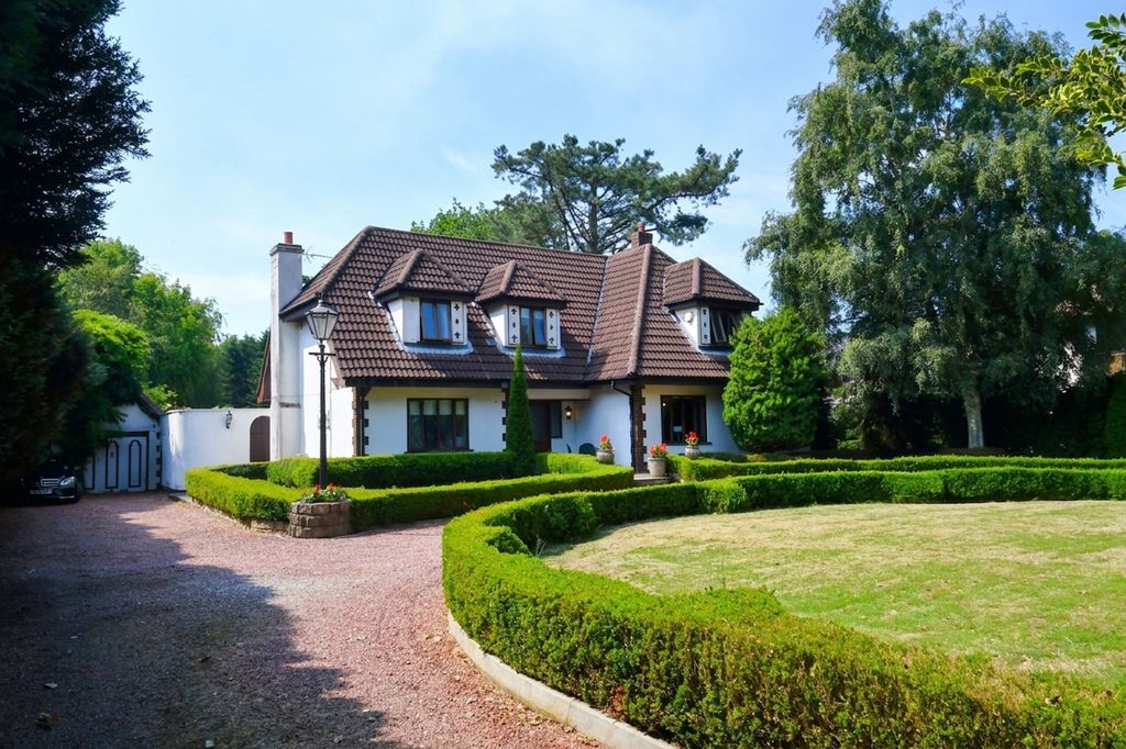 Property photo 1 of 38