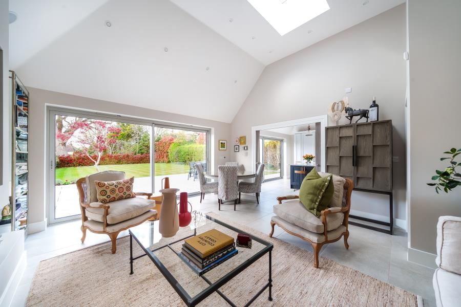 Property photo 3 of 25