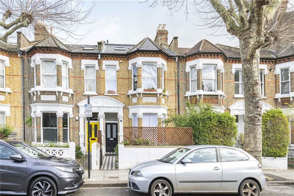 Property photo 1 of 13