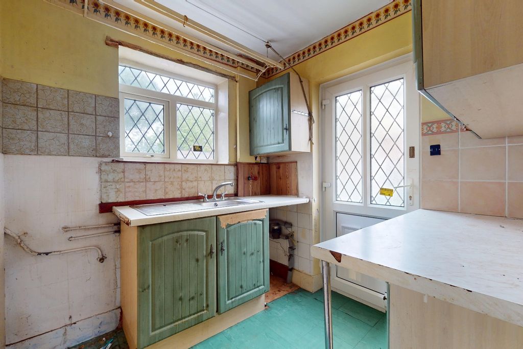 Property photo 2 of 16 5004533