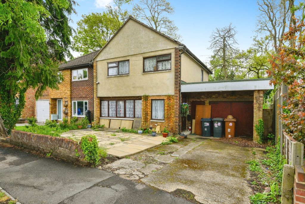 Property photo 1 of 14