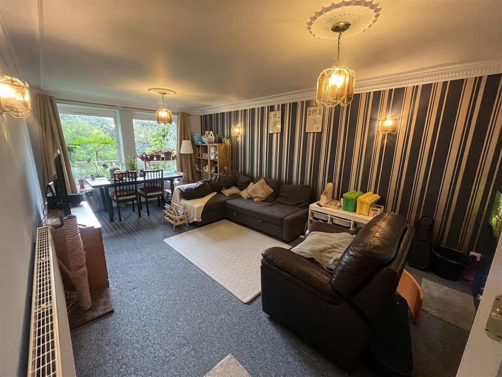 Property photo 2 of 10 Image00009.Jpeg