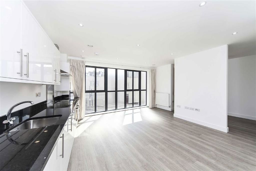 Property photo 2 of 4