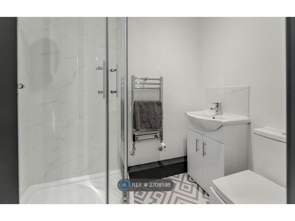 Property photo 3 of 3