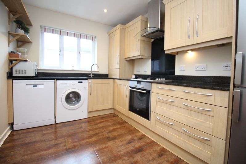 Property photo 3 of 14 Photo 9