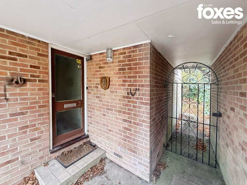 Property photo 2 of 25 5442991