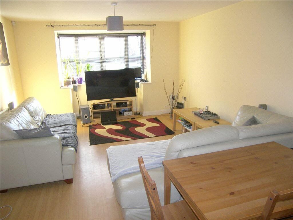Property photo 2 of 6