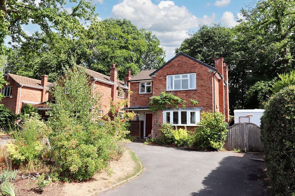 Property photo 1 of 15