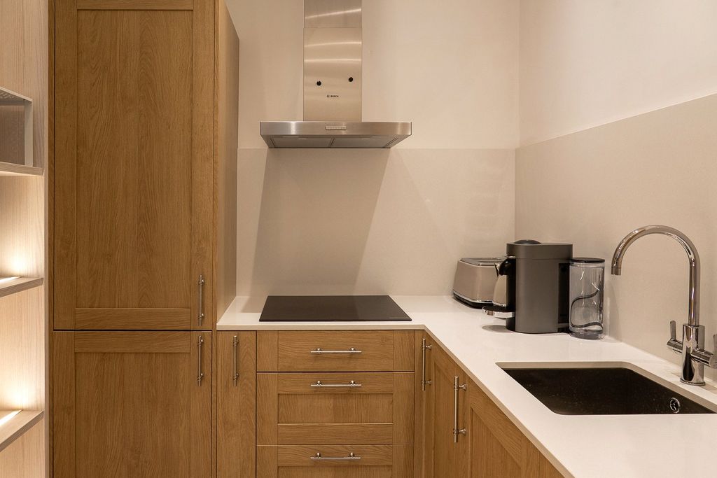 Property photo 3 of 24 Kitchen