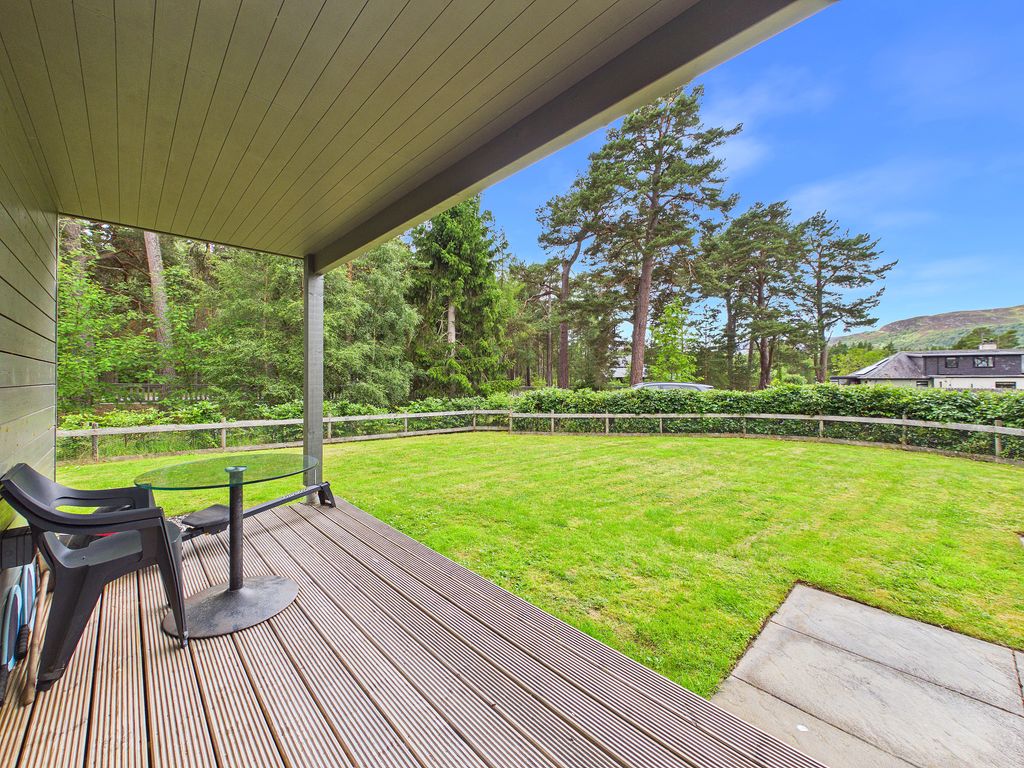 Property photo 3 of 30