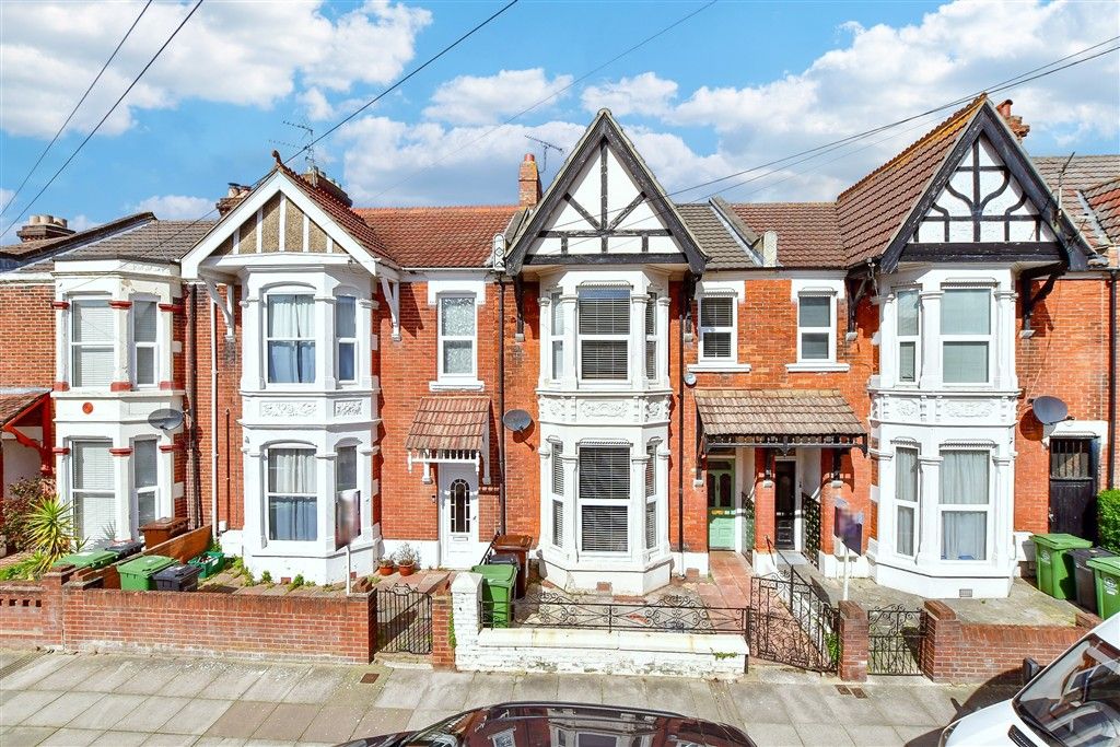 Property photo 1 of 13 External (Web) 1