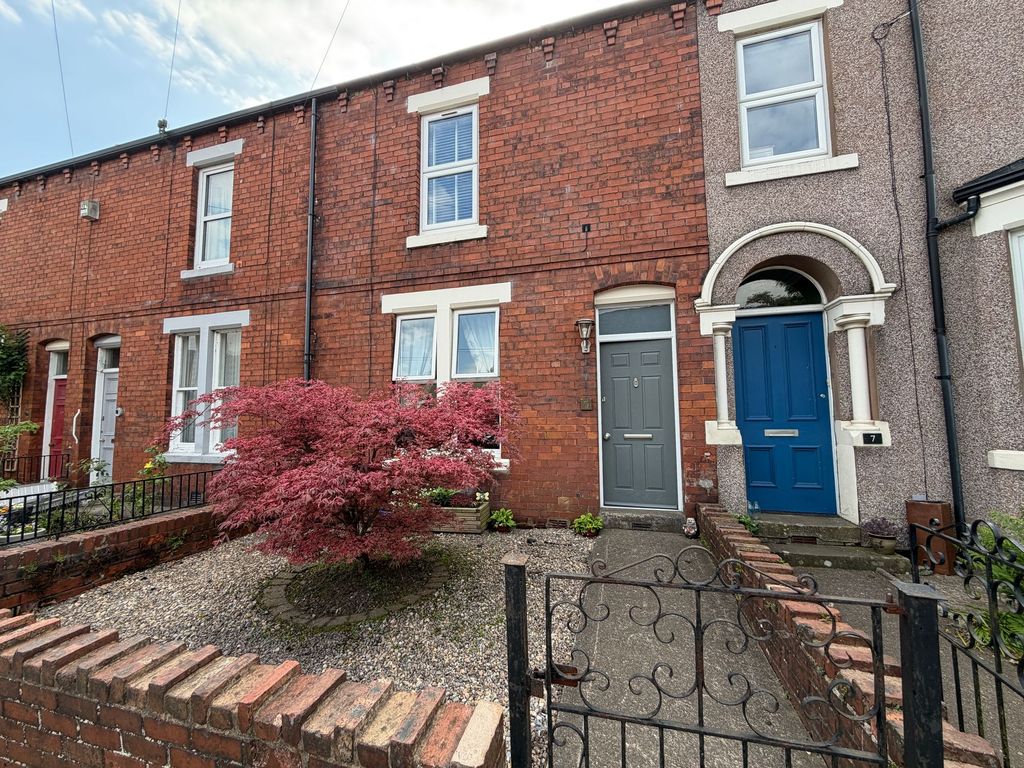 Property photo 1 of 11 Strawberry Terrace
