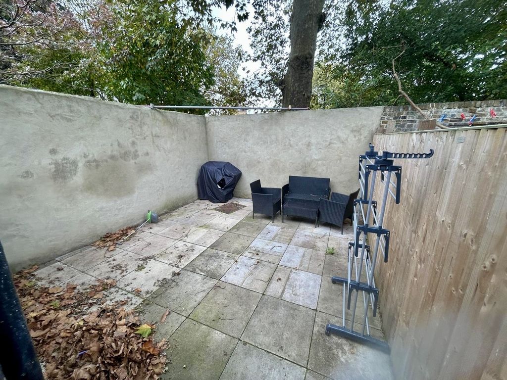 Property photo 2 of 9 F417d9B7-2Bf0-416d-A150-Cbe3A4Ff69Df.Jpg