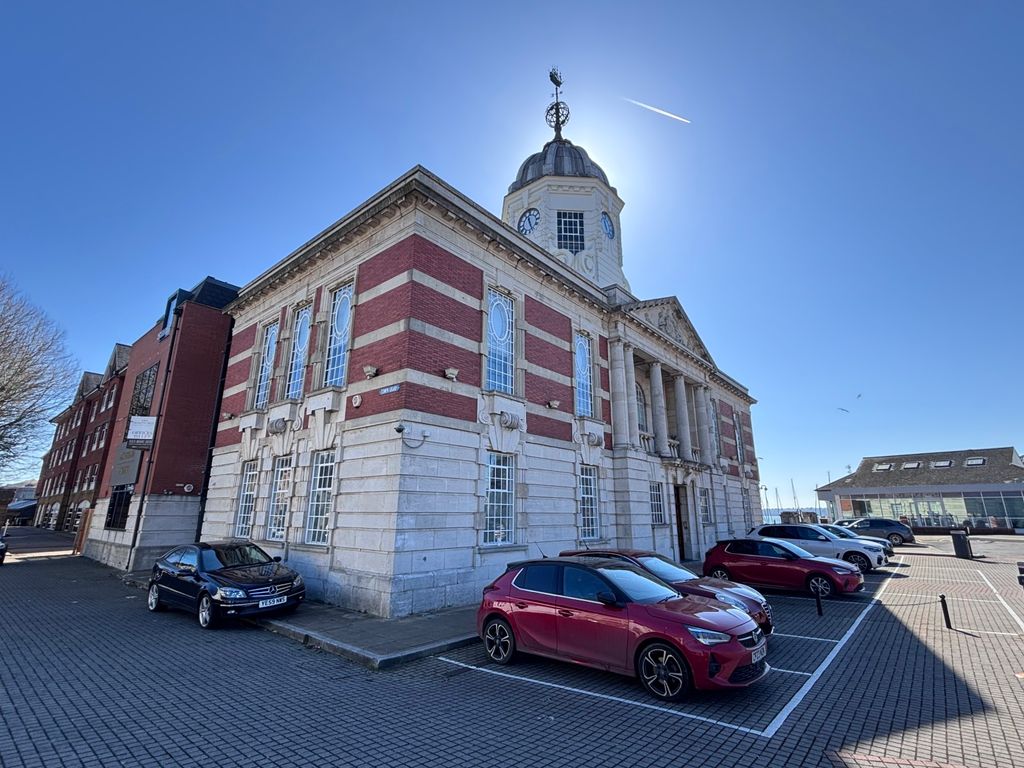 Property photo 1 of 21 Picture No. 33