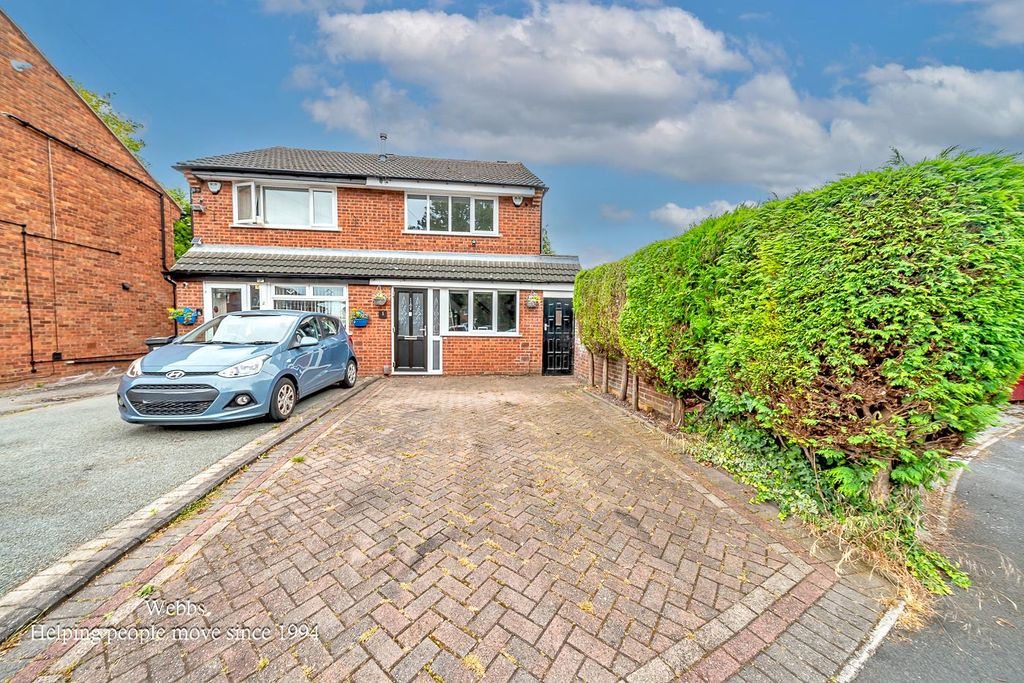 Property photo 1 of 24 Webbs-25.Jpg