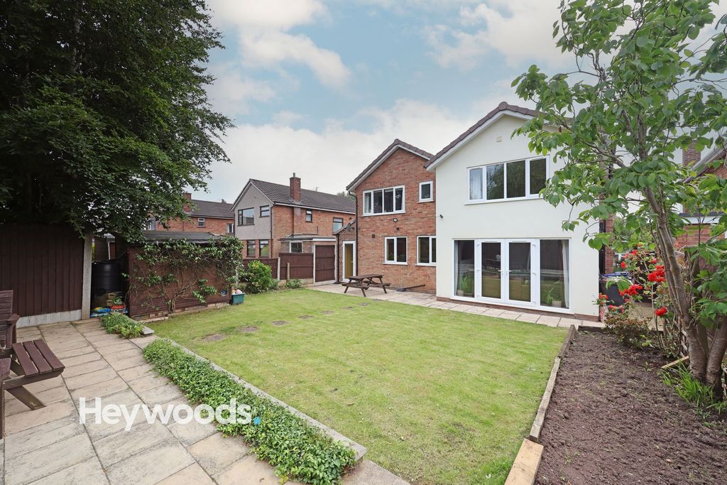 Property photo 3 of 55