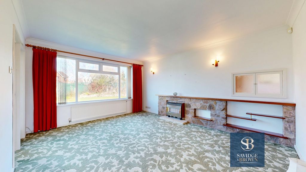 Property photo 3 of 22 Photo 12