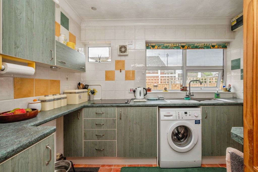 Property photo 2 of 18