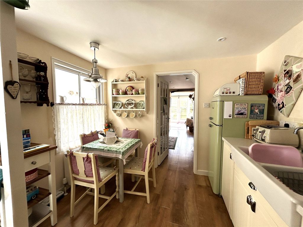 Property photo 2 of 11 Picture No. 02