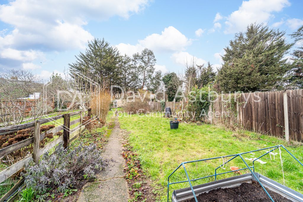 Property photo 2 of 8 Ndb03032-Edit