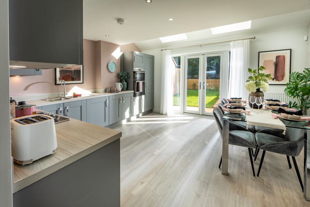 Property photo 3 of 8