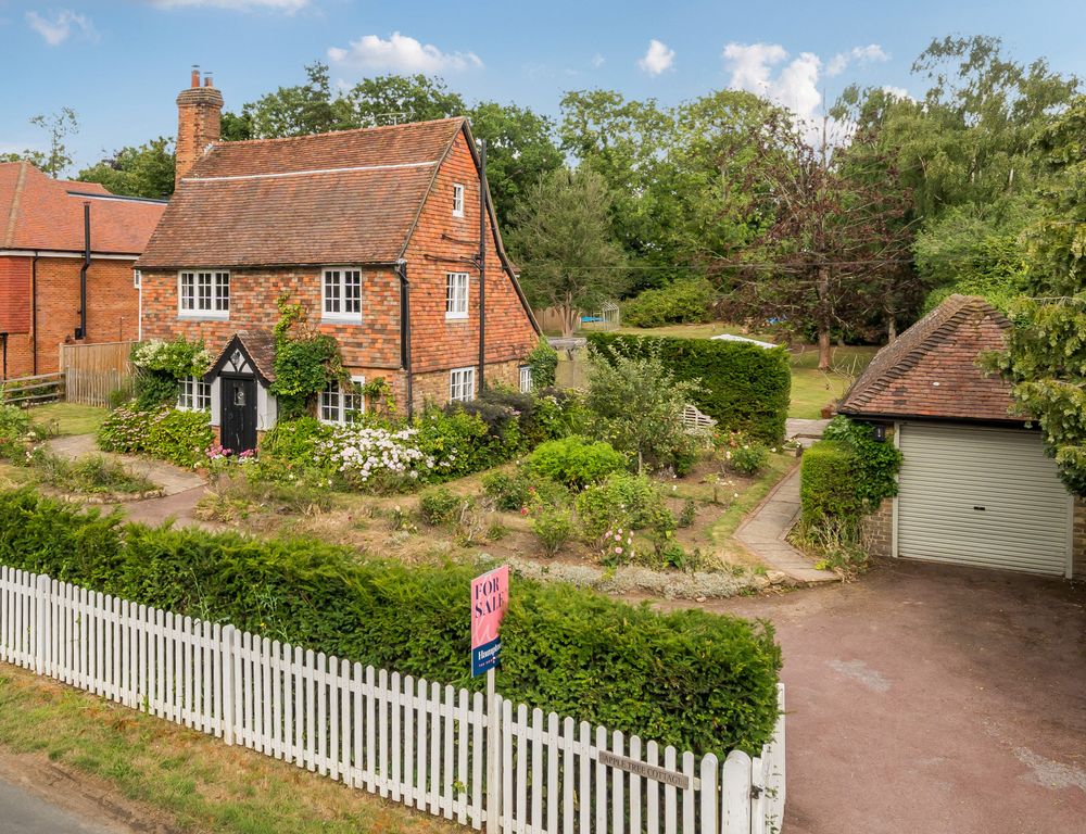 Property photo 2 of 18
