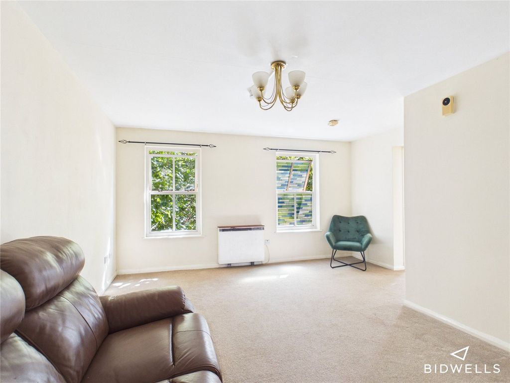 Property photo 2 of 5 Picture No. 04