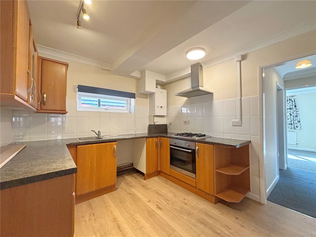 Property photo 2 of 8 Picture No. 04