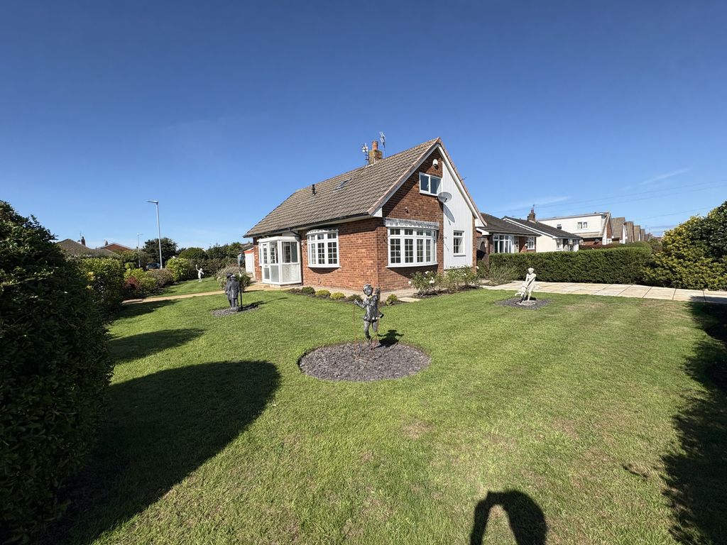 Property photo 1 of 30