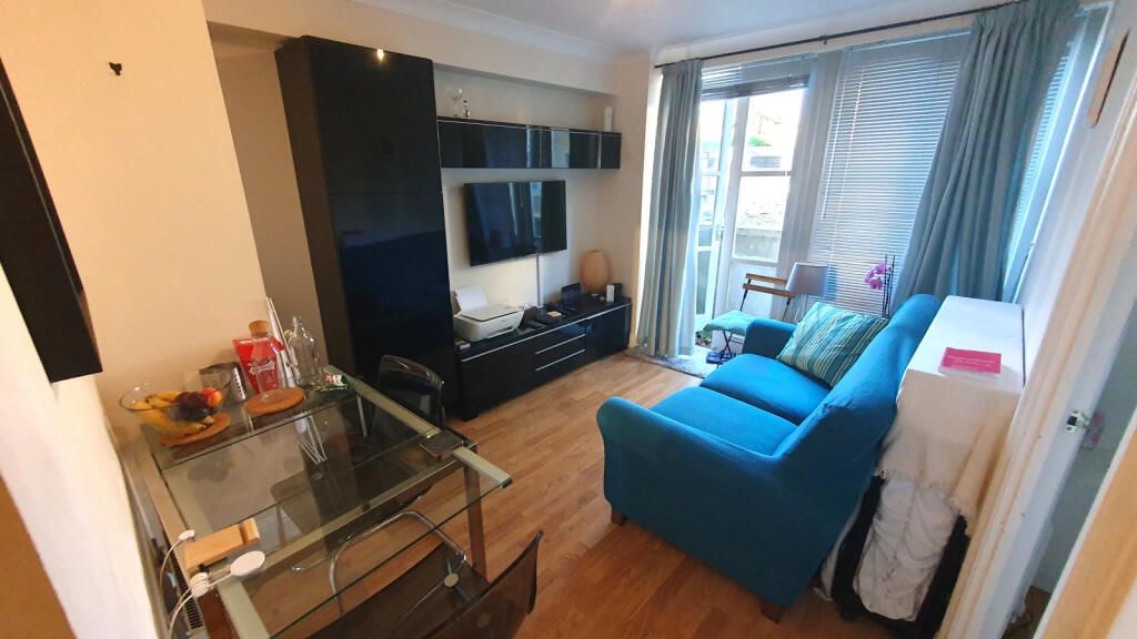 Property photo 2 of 16 3