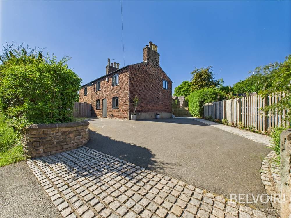 Property photo 1 of 33