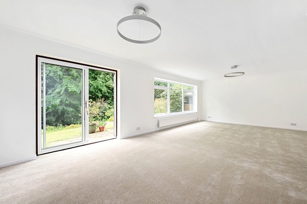 Property photo 3 of 20 Picture No. 36