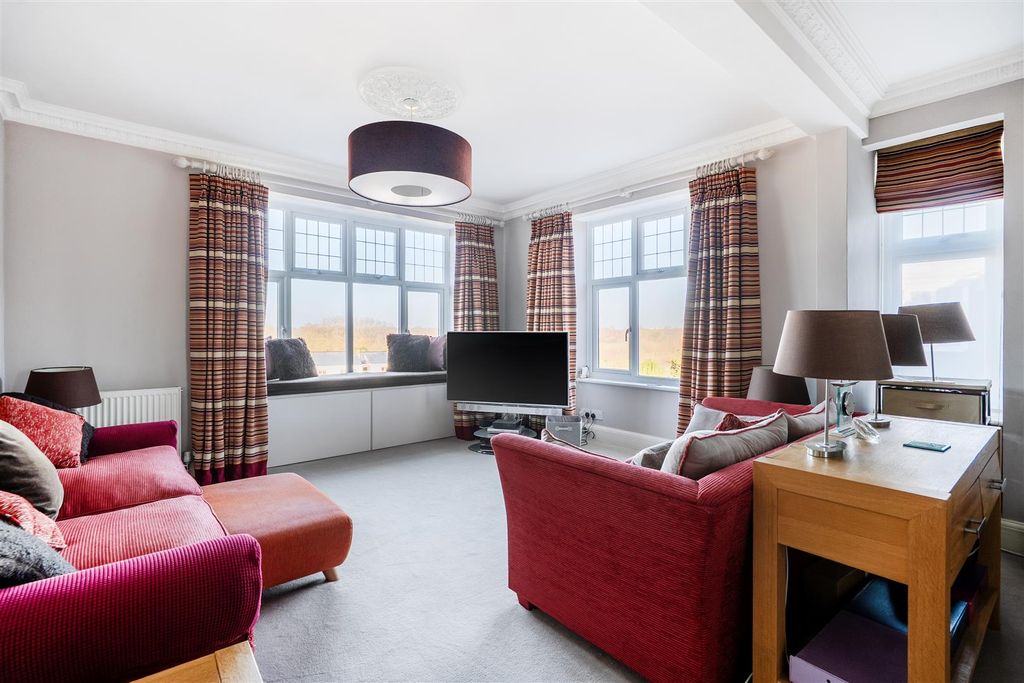 Property photo 2 of 20 1394003-8-694536B967Fa5.Jpg