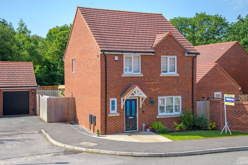 Property photo 1 of 35