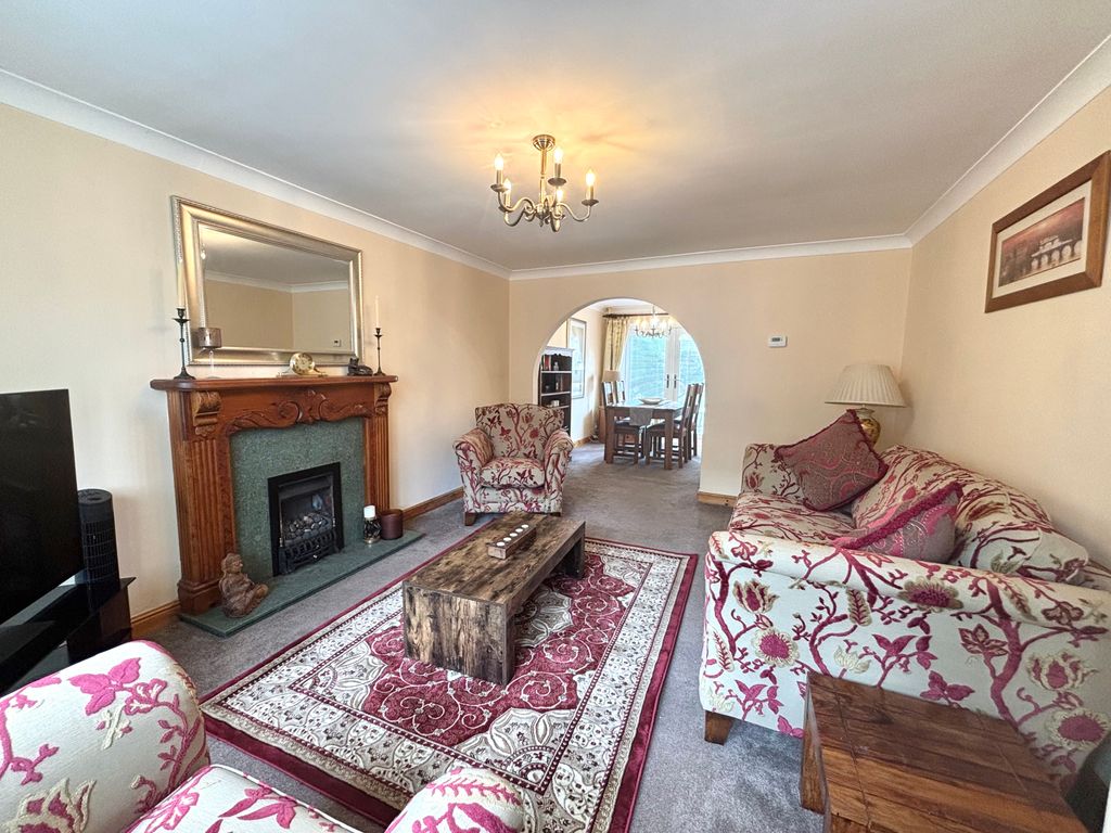 Property photo 3 of 27 Img_8058