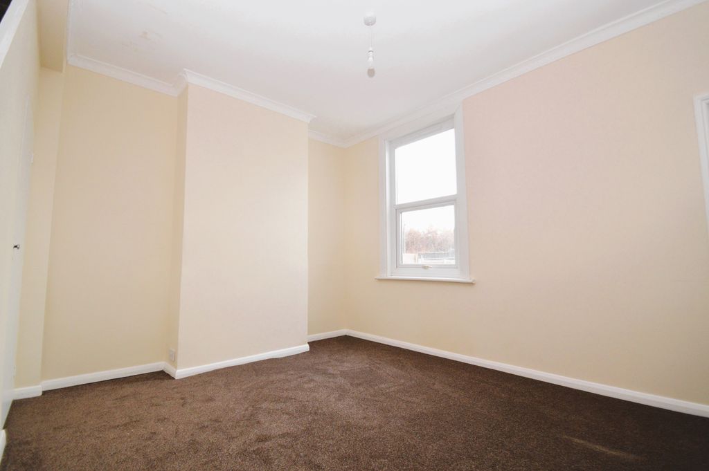 Property photo 2 of 8 Dsc_0471