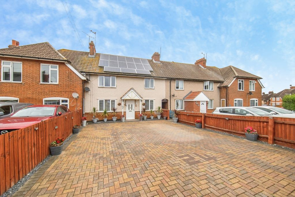 Property photo 3 of 25 Pbox-Img.Jpg
