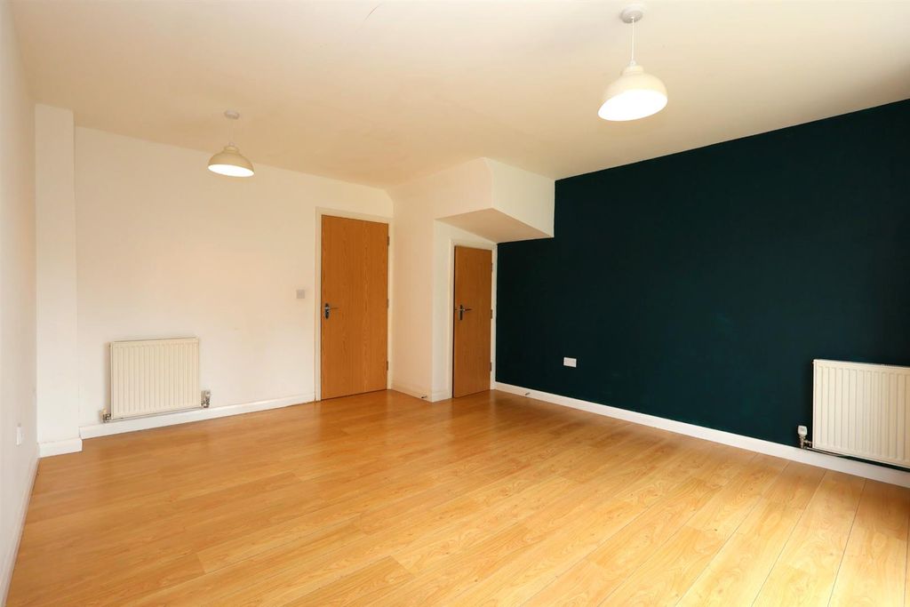 Property photo 3 of 14 Img_0646.Jpg