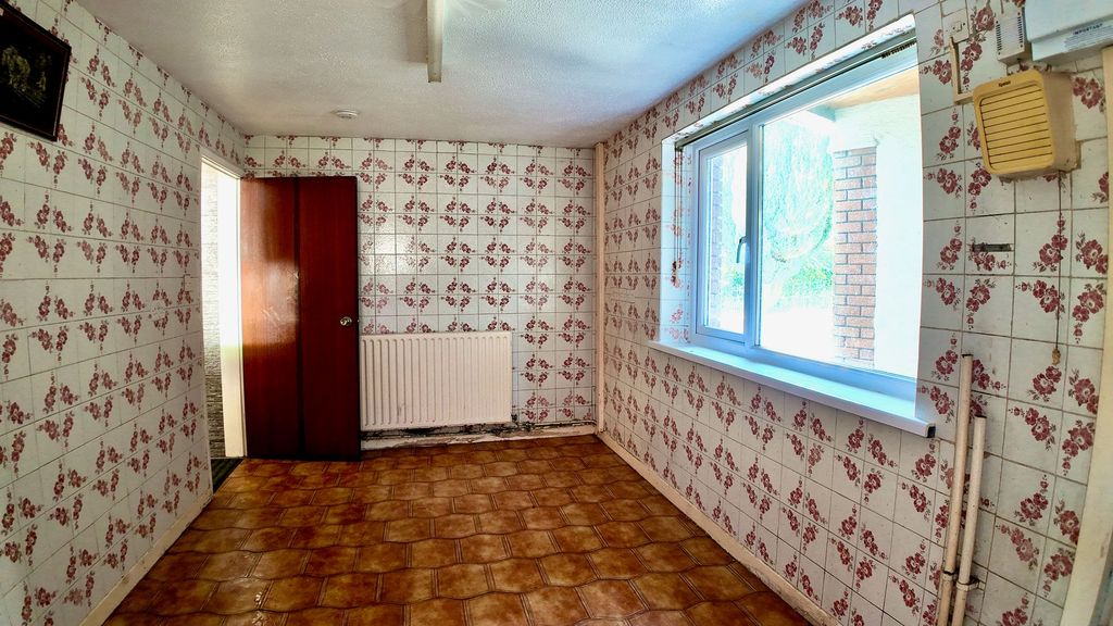 Additional image 30 of 4 bed detached house for salePriscilla Terrace, Trelewis CF46