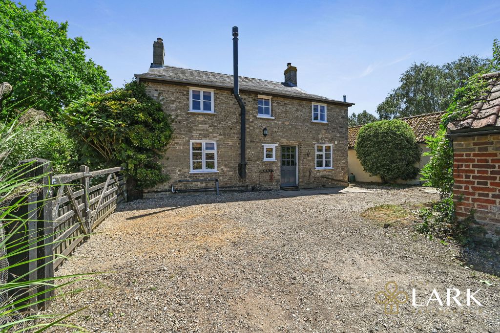 Property photo 3 of 25 Pt-Lark-Tuffins-38