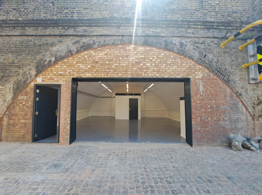 Property photo 1 of 3 Flexible Property Space