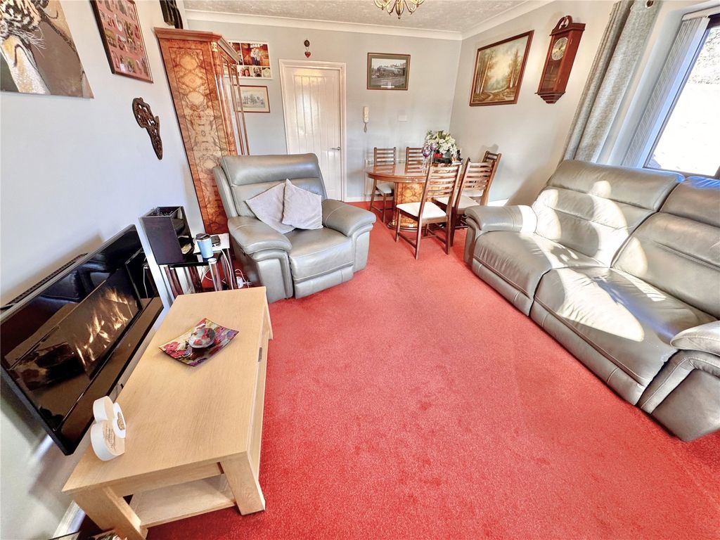 Property photo 3 of 11 Picture No. 22