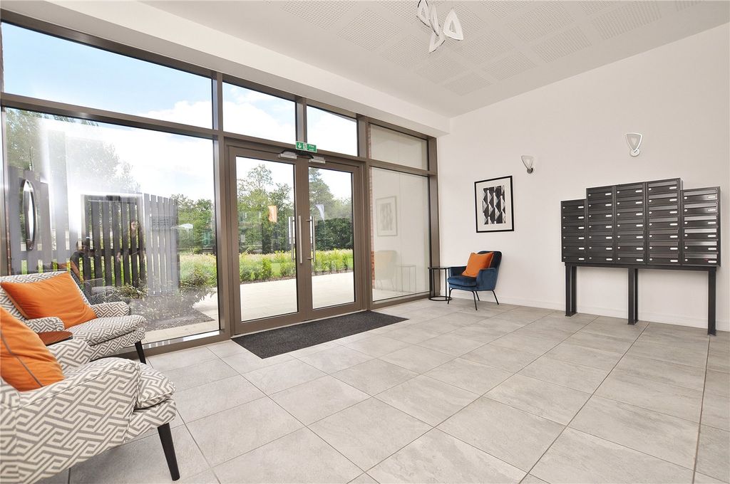 Property photo 3 of 14 Picture No. 13