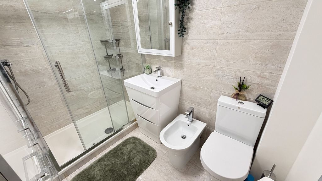 Property photo 3 of 18 Not Specified