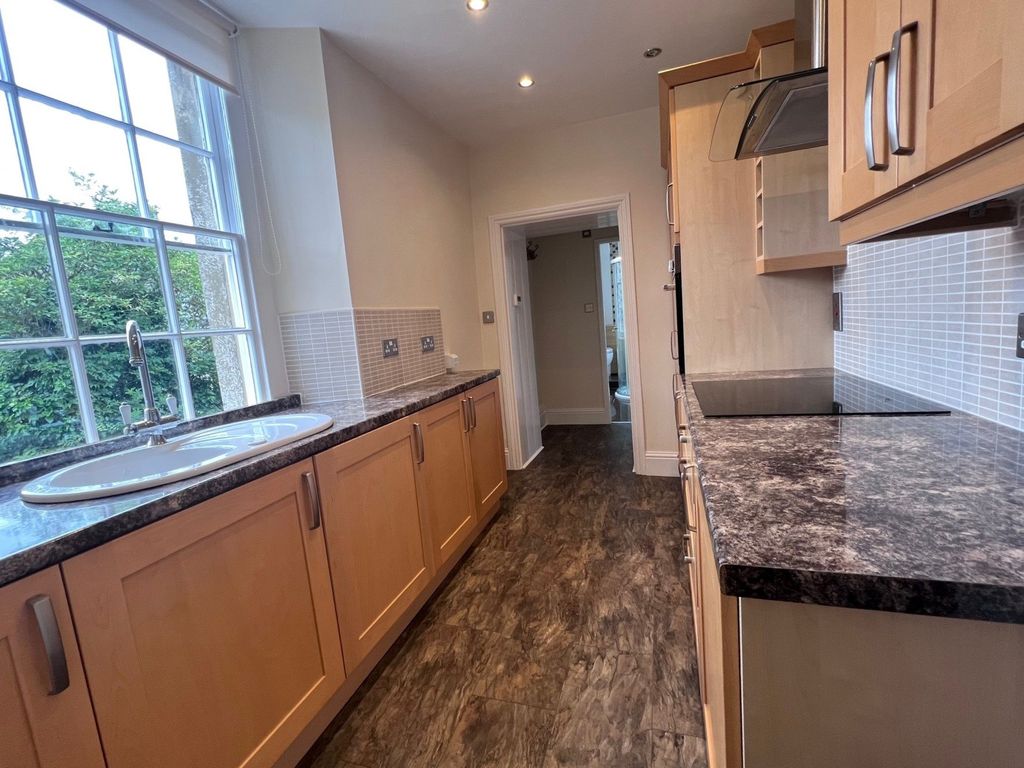 Property photo 2 of 6 B